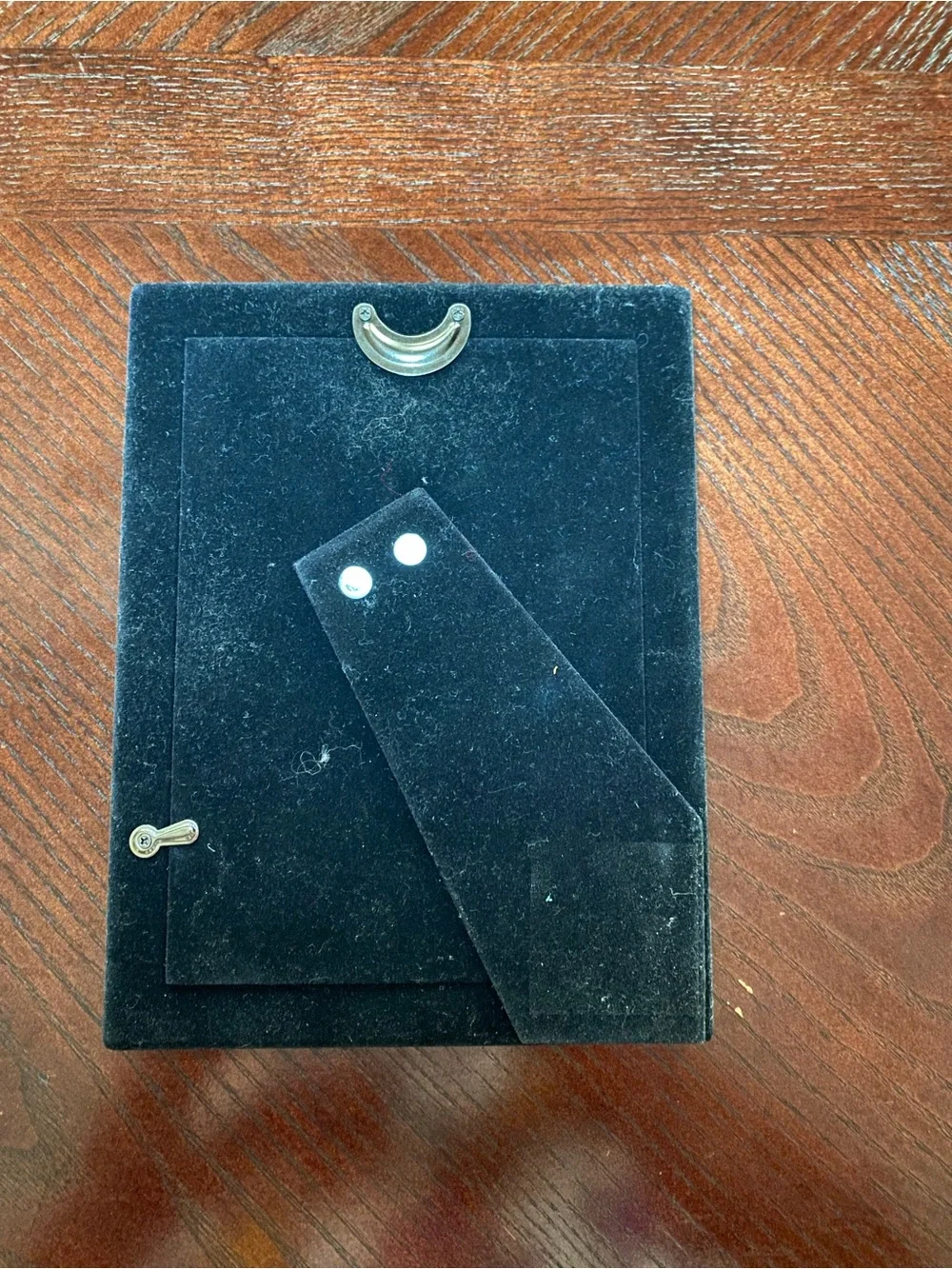 Unbranded elegant metallic